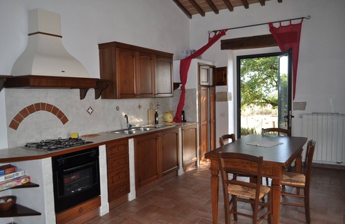 Radicondoli Cottage | Independent panoramic cottage in active farmhouse with shared pool Tuscany Siena