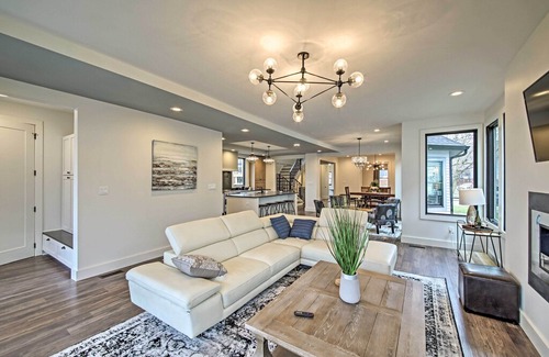 Herron Morton House | Indianapolis Luxury: House w/Yard <2Mi to Downtown