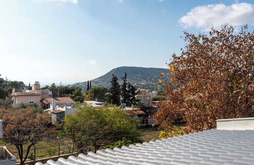 Kalyvia Thorikou Villa | Indoor pool villa Lagonisi 4-BDRM near the beach