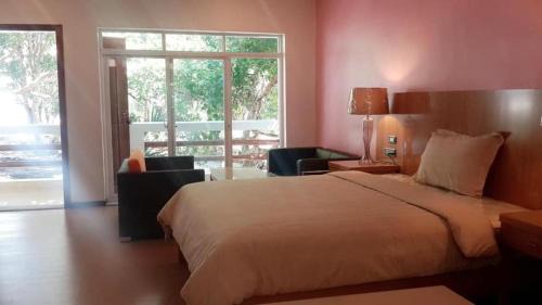 Daem Thkov Resort | Indra Koh Rong Resort