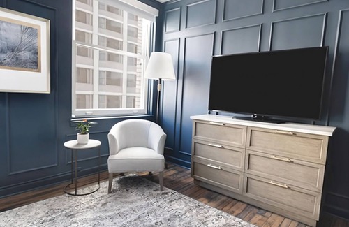 Union Square Hotel | Indulge in The Perfect Blend of Luxury and Convenience! Pet-friendly Property