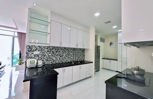 Ruessei Kaev Condo | Infinity 28 Hotel & Residence