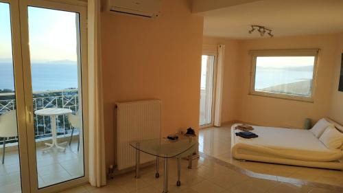 Saronida Apartment | Infinity Blue Suite