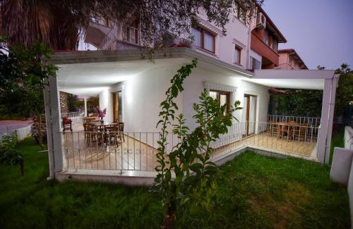 Ciftlik Villa | Infinity Gokkusagı Villa