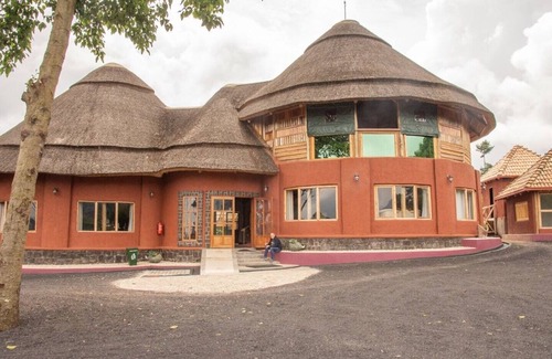 Kinigi House | Ingagi Lodge, UNIT 4 Triple room