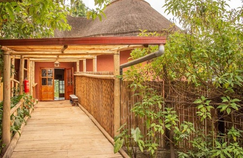 Kinigi House | Ingagi Lodge, UNIT 5, Triple room