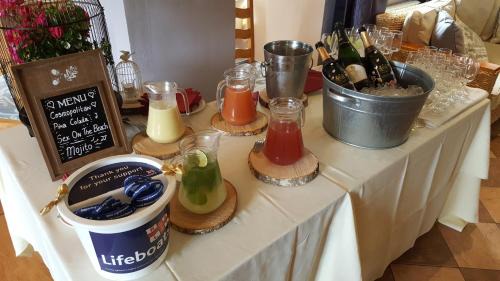 Ballyhees Hotel | Inisheer Hotel (Óstán Inis Oírr)
