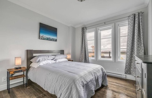 Boischatel Apartment | Initial Feng Shui Vue Fleuve