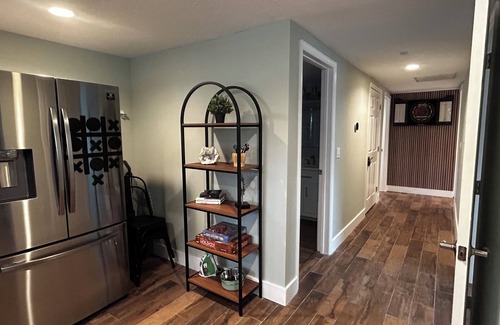 Sandalwood House | Inland Escape - Centrally Located