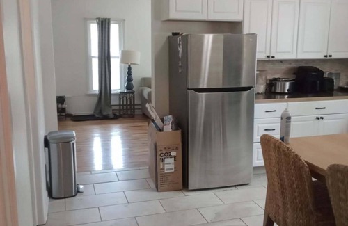 Ballston Spa House | Inlaw Apartment in tucked away quiet neighborhood
