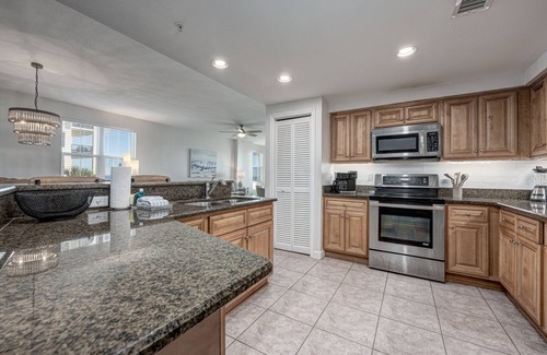 Clipper Cove Condo | Inn at Crystal Beach 301 | by Salt Water Vacations