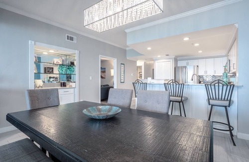 Clipper Cove Condo | Inn at Crystal Beach 305 | by Salt Water Vacations