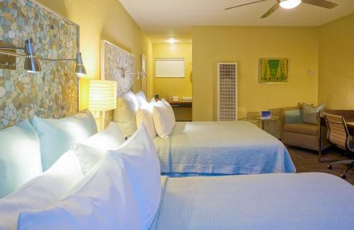 East Beach Hotel | Inn at East Beach