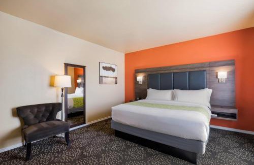Northwest Everett Hotel | Inn at Port Gardner-Everett Waterfront, Ascend Hotel Collection