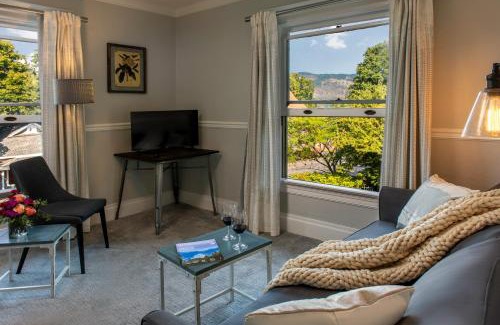 Hood River Bed & Breakfast | Inn at the Gorge