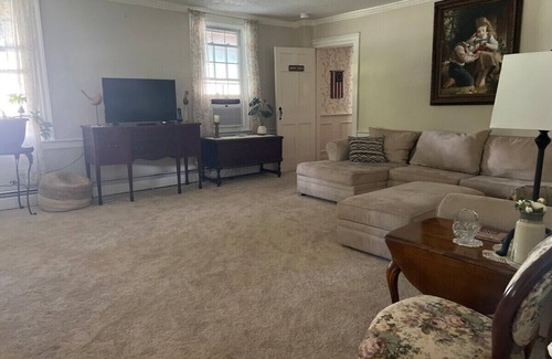 Mayfield Bed & Breakfast | Inn on Great Sacandaga Lake