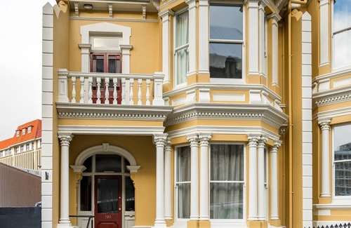 Dunedin City Centre House | Inner City Elegance on Stuart Street