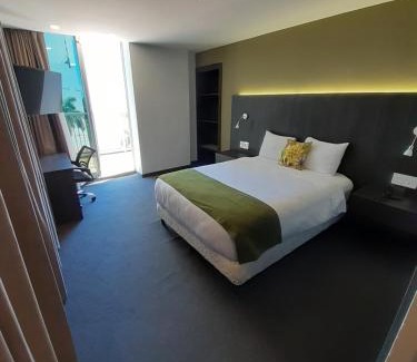 Calidonia Hotel | Innfiniti Hotel & Suites