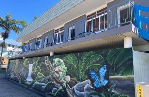 Innisfail Hotel | Innisfail Riverfront Motel