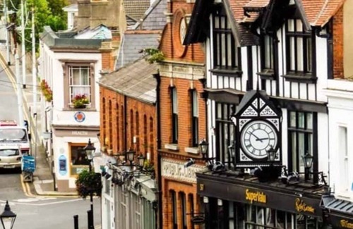 Dalkey House | Innisfree: A Two-Story Detached Gem in the Heart of Dalkey village