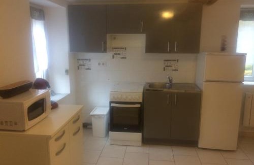 Bethisy-Saint-Pierre House | Inobelle