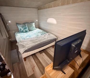 Saint-Emiland House | Insolite