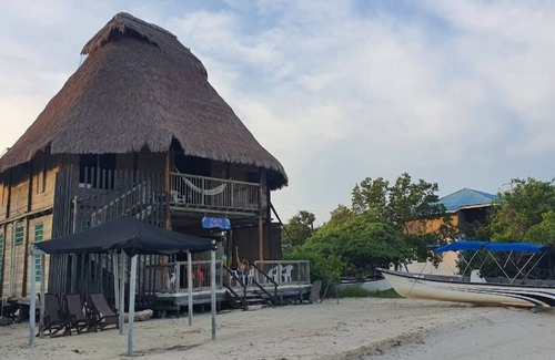 Bocachica Cabin | Inspiring Beach