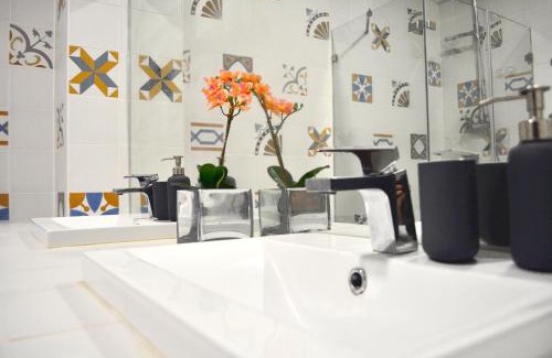 Lisbon Old Town Apartment | Intendente Terrace