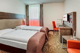 Schoenefeld Hotel | IntercityHotel Berlin Airport Area North