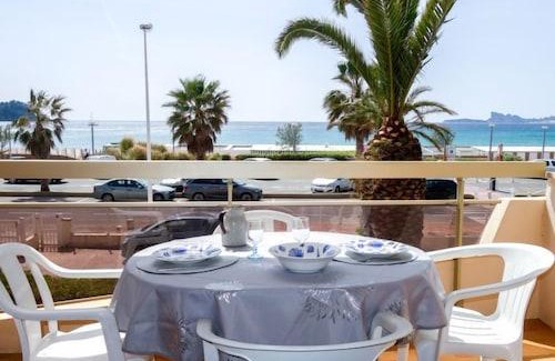 Saint-Cyr-sur-Mer Apartment | Interhome - Dio Brasil