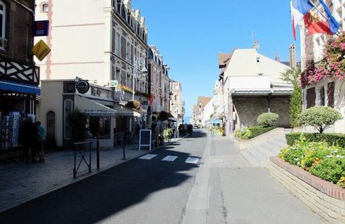 Villers-sur-Mer Apartment | Interhome - Le vert Clos