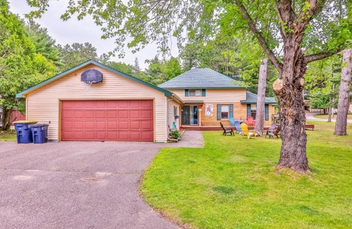 Eagle River House | Interlaken Cottage