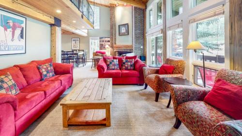 Snowmass Village House | Interlude Condominiums 3-Bedroom Unit 307