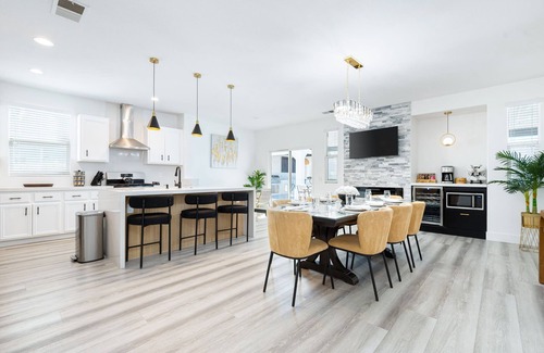 Coachella House | Interstellar w/Pool, Golf, & Game room/Sleeps 23!