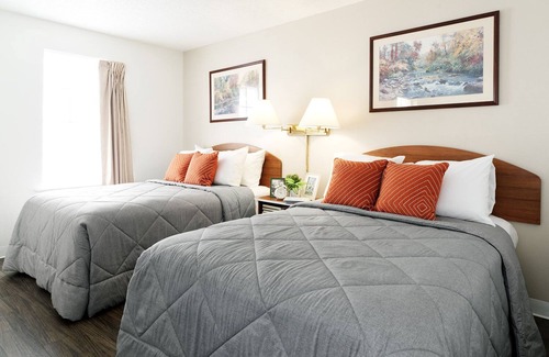 North San Antonio - SAT Hotel | InTown Suites Extended Stay San Antonio TX - Nagodoches Road
