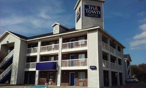 Carrollton Hotel | InTown Suites Extended Stay Carrollton TX – West Trinity Mills