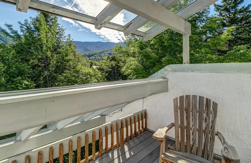 Warren Apartment | Inviting Alpine condo w/ 3 pools, tennis, game room, gym, & hot tub