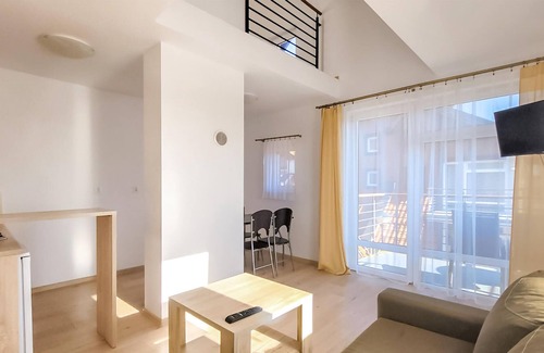 Krynica Morska Apartment | Inviting vacation apartment in Krynica Morska.
