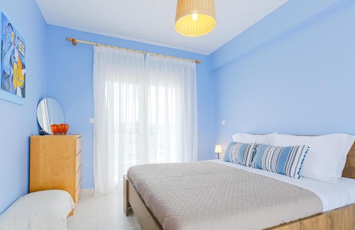 Afytos House | IOLI by halu! 3BD family house with private garden