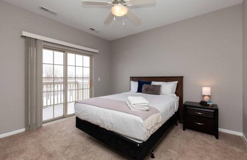 Ames Apartment | Iowa State University Retreat + Gym
