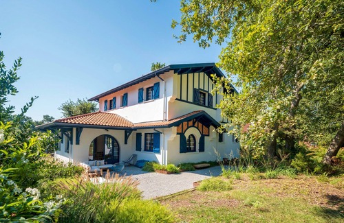 Soorts-Hossegor House | Iparra Holiday Home – Hossegor Golf – 12 Guests, Private Pool, A/C, Near the Beach