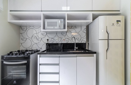 Consolacao Apartment | Iquali023 - Near metro with A/C and Pool