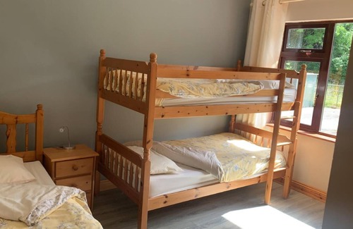 Glencolumbkille South House | Ireland the heart of the Burren CARRON, Co. Clare 3 bedrooms, 3 toilets Sleeps 7