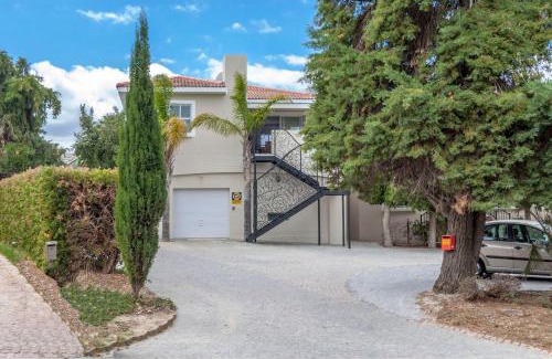 Somerset West Apartment | Irene Avenue Apartment -
