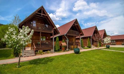 Izvoare Ski Chalet | Irgó kulcsosházak