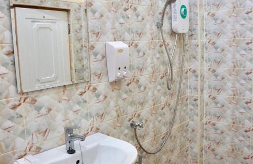 Tachilek Hotel | IRIS MOTEL