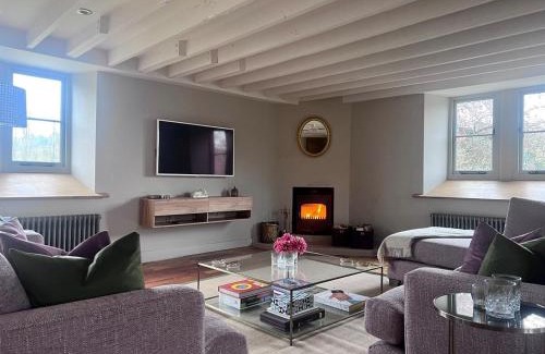 Frome House | Iron Mill House - Riverside Hot Tub - Frome