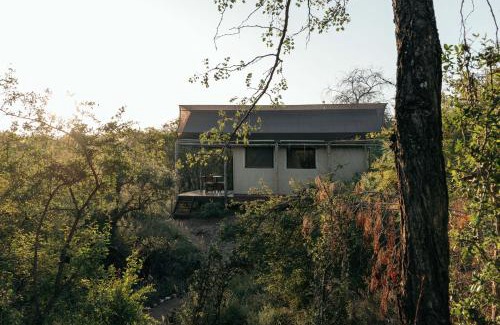 Maruleng Cabin | Isambane Camp