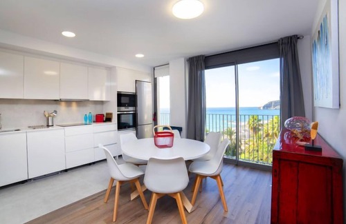 Calpe City Center Apartment | Isea Calpe 01 by Interhome