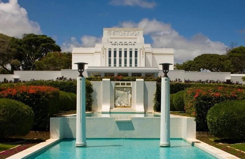 Laie House | Island Breeze Retreat - Pool